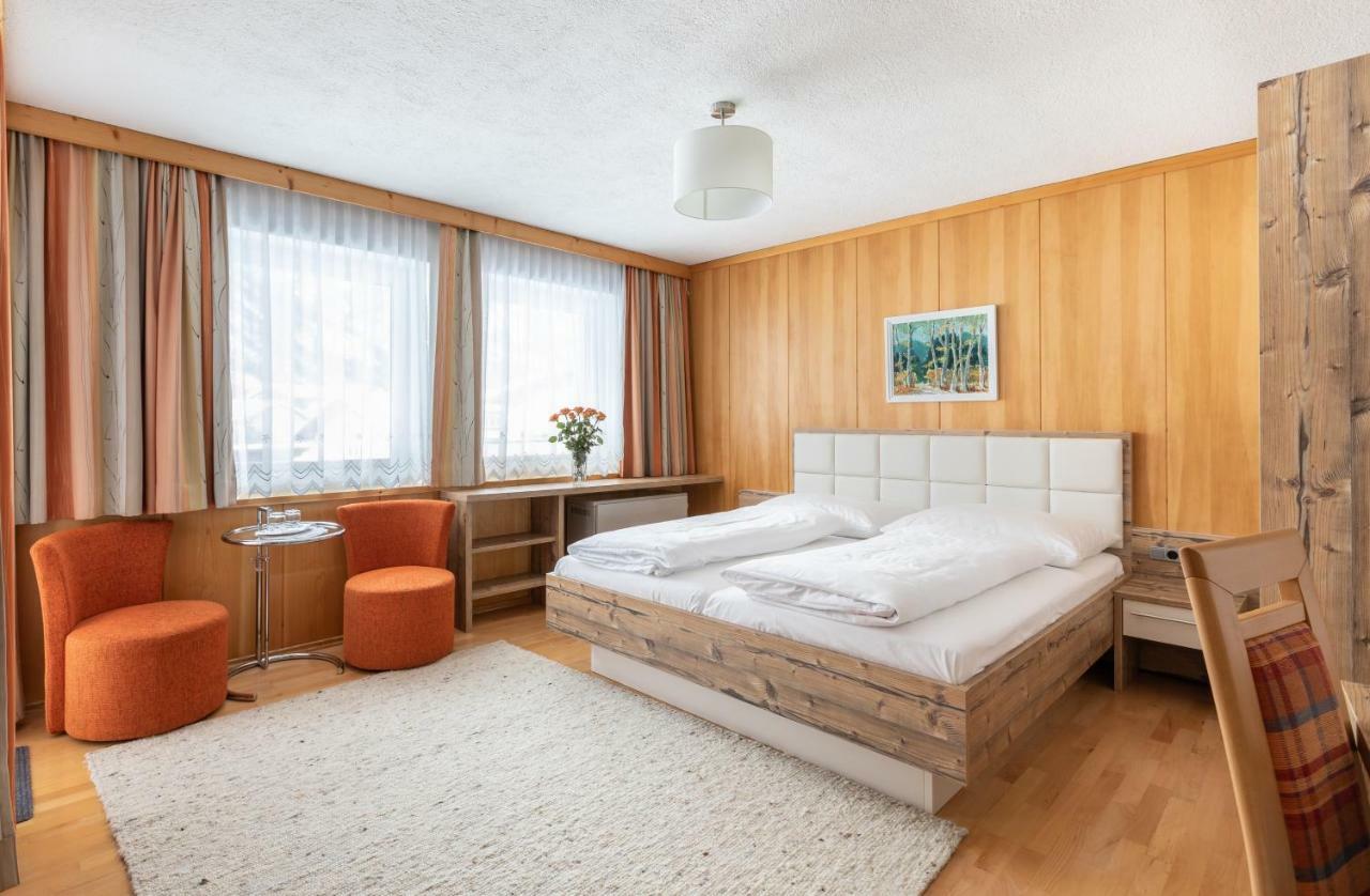 Gastehaus Frischhut 호텔 나서레이스 외부 사진